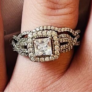 Cubic Zirconia Engagement Ring Set 13/10 inches wide Size 7.5